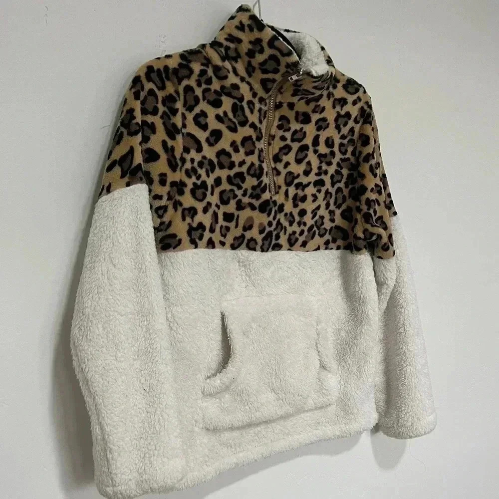 Leopard Pullover Jacket - Picture 3 of 11